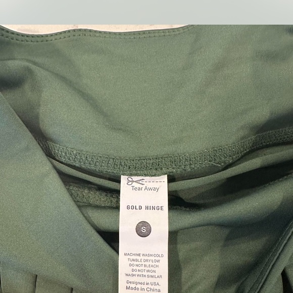 Goldhinge Green Pleated Skirt - Picture 4 of 7